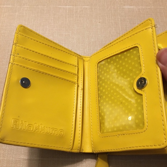 Rilakkuma Artificial Leather Yellow Wallet - Picture 3 of 8
